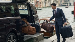 Услуга аренды автомобиля с водителем 2